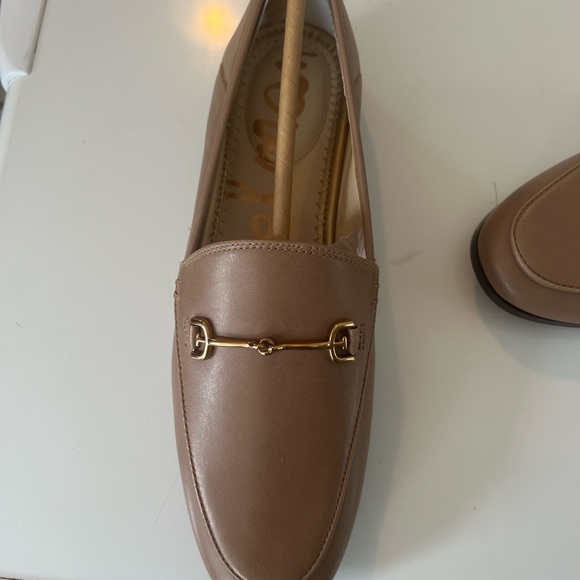 Sam Edelman Women’s Tan Loafers - Picture 4 of 4